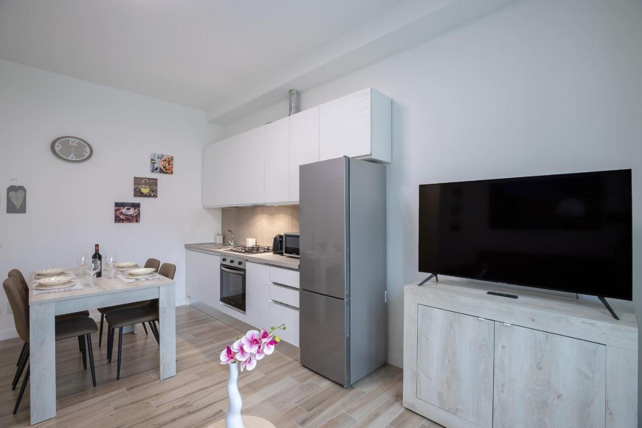Santacroce Lovely Apartment In Florence Buitenkant foto